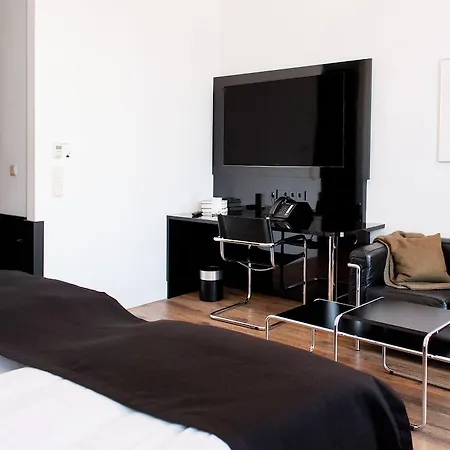 Dormero Ku'damm Otel 4*