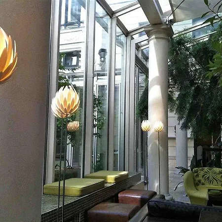 Otel Dormero Ku'damm 4*