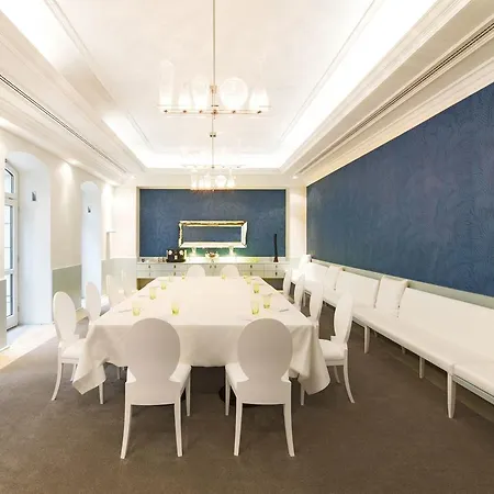 Hotel Dormero Ku'damm 4*